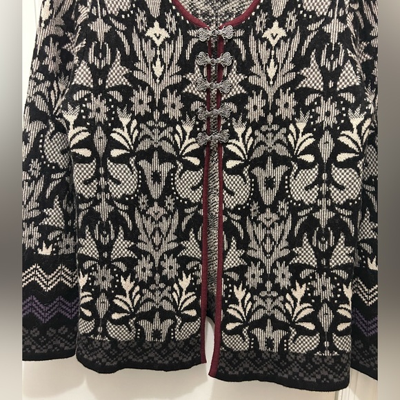GUDRUN SJODEN NORDIC FAIR ISLE CARDIGAN SWEATER WOOL BLEND WITH INTRICATE CLASPS - Picture 6 of 7